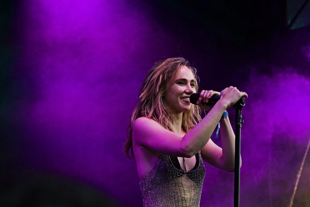 Suki Waterhouse's North American Tour: A Disco Dream Suki Waterhouse's North American Tour: A Disco Dream