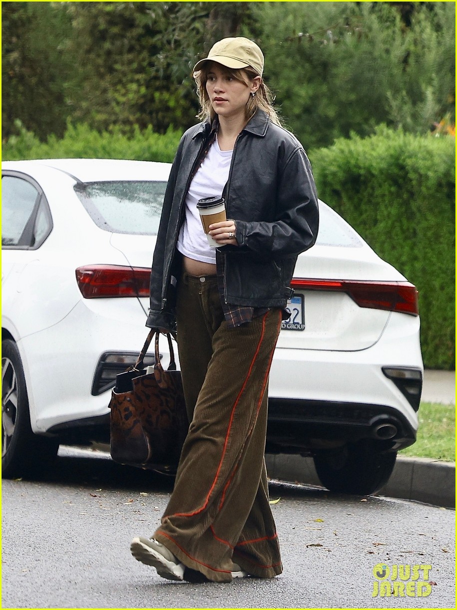 Suki Waterhouse's Suki Waterhouse's