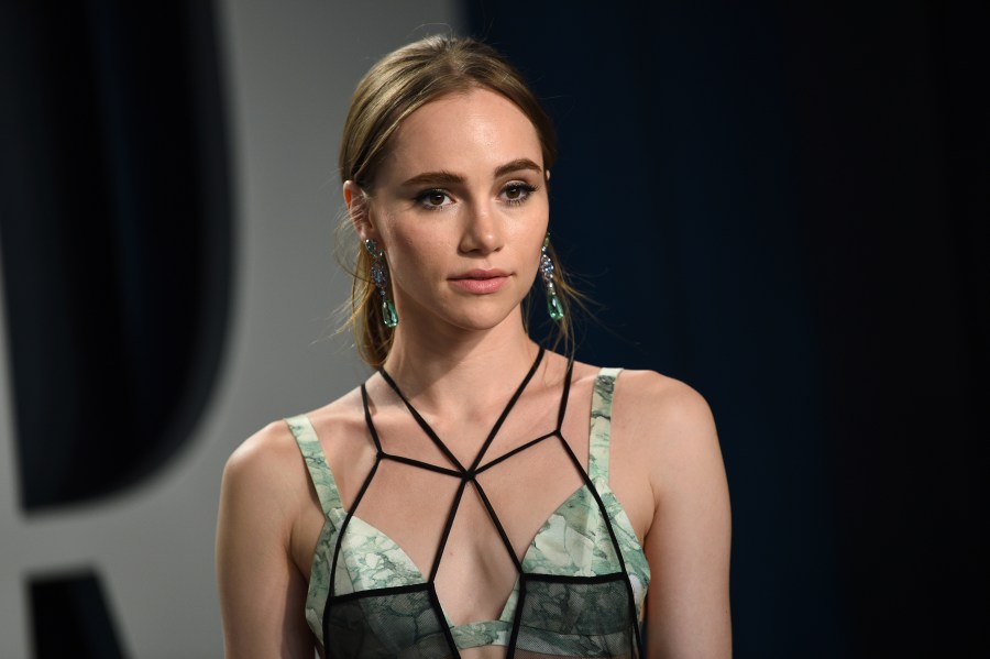 SURFACE Tour Diary: Suki Waterhouse's North American Journey SURFACE Tour Diary: Suki Waterhouse's North American Journey