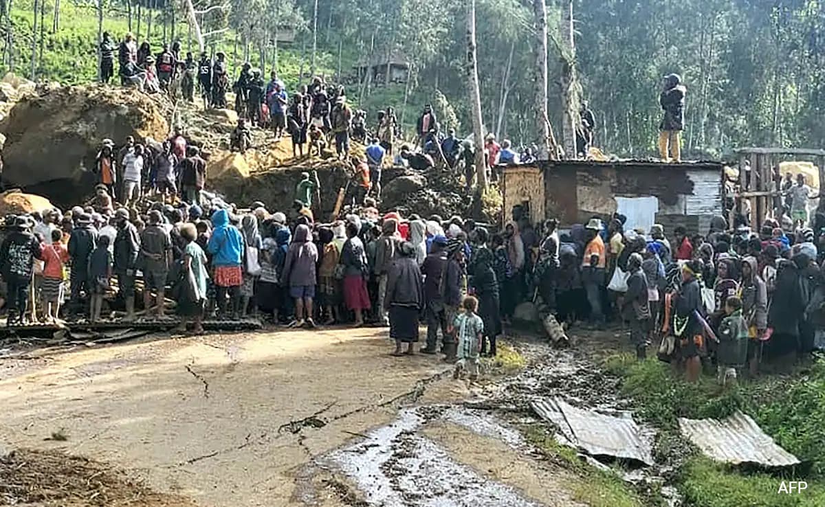 Swiss Village Faces Landslide Threat: Livestock Evacuated By Hoof And Helicopter Swiss Village Faces Landslide Threat: Livestock Evacuated By Hoof And Helicopter
