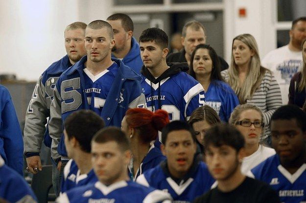 Syracuse Hazing Scandal: 11 Lacrosse Players Surrender To Police Syracuse Hazing Scandal: 11 Lacrosse Players Surrender To Police