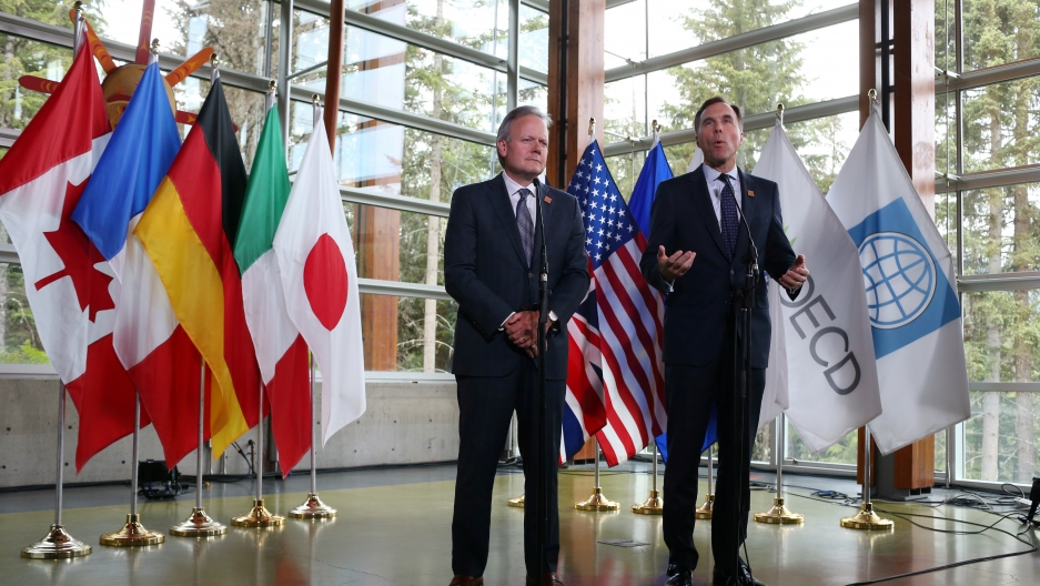 Tariffs Overshadow G7 Finance Ministers' Meeting: A Silent Issue Tariffs Overshadow G7 Finance Ministers' Meeting: A Silent Issue