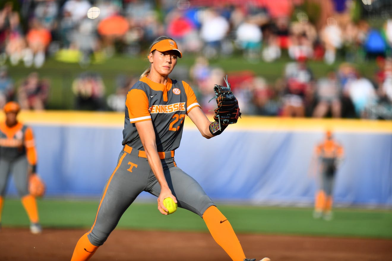Tennessee's Karlyn Pickens: Record-Breaking 78.2 Mph Fastball In NCAA Softball Tennessee's Karlyn Pickens: Record-Breaking 78.2 Mph Fastball In NCAA Softball