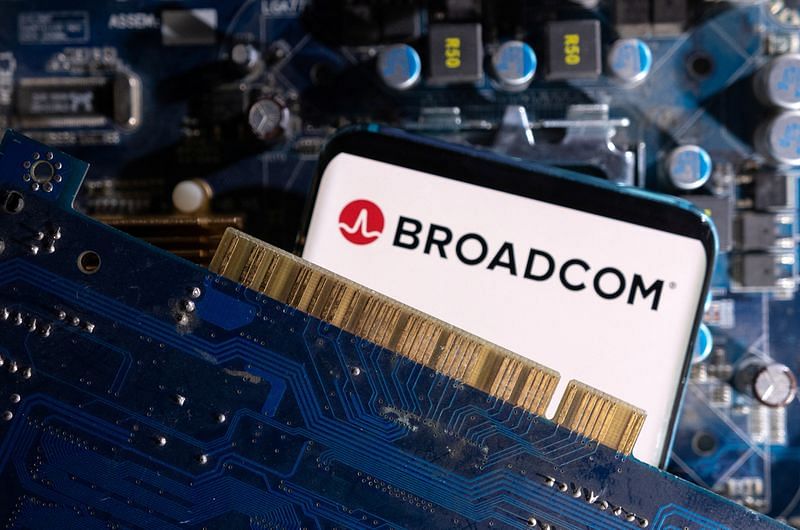 The Broadcom-VMware Deal: A 1,050% Price Spike According To AT&T The Broadcom-VMware Deal: A 1,050% Price Spike According To AT&T