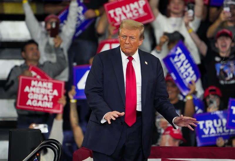 The Connection Between Aircraft And Political Patronage Under Trump