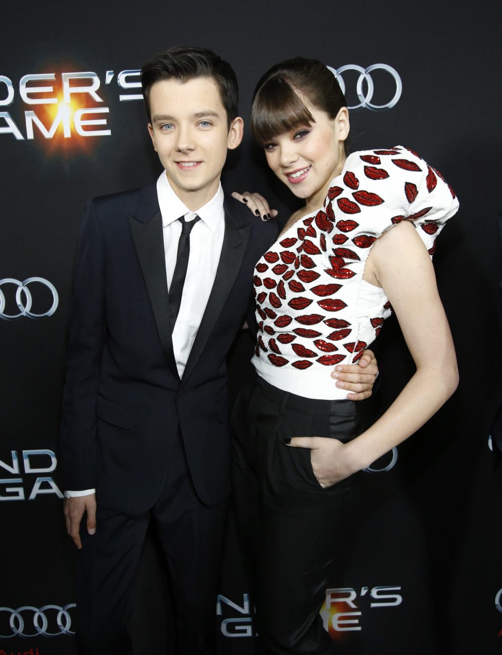 The Impact Of Hailee Steinfeld's Career On Her Wedding Timeline The Impact Of Hailee Steinfeld's Career On Her Wedding Timeline