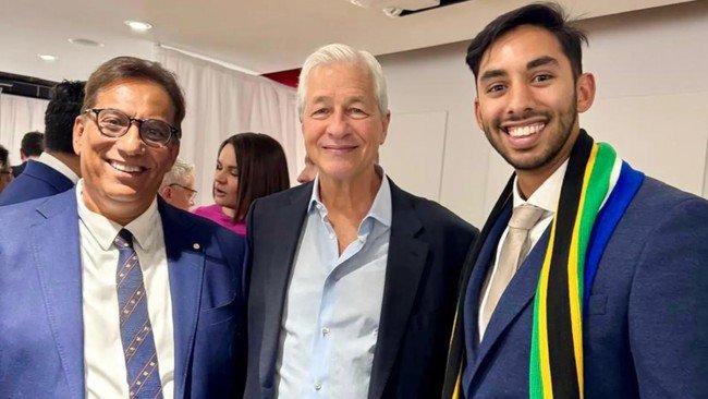 The King Of Davos: From Power To Ruin The King Of Davos: From Power To Ruin