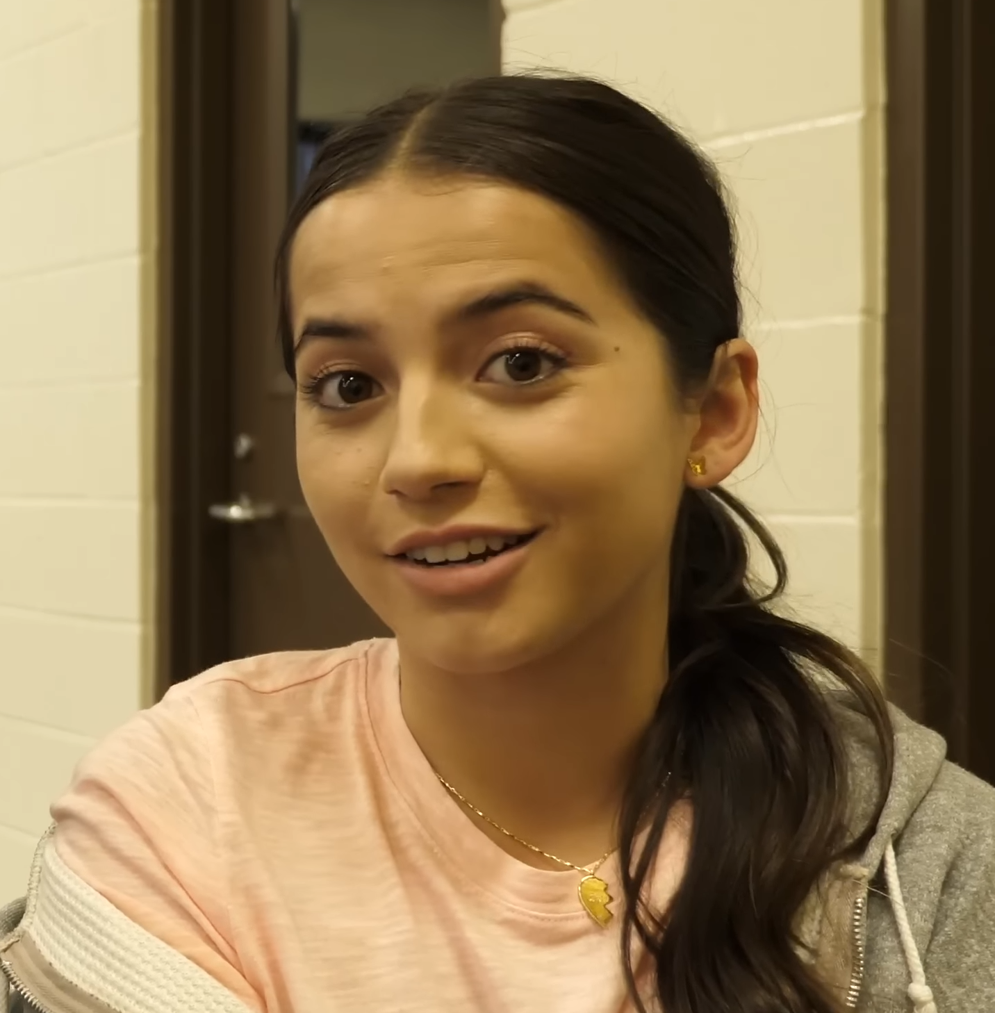 The Last Of Us: Isabela Merced Discusses A Powerful Change The Last Of Us: Isabela Merced Discusses A Powerful Change