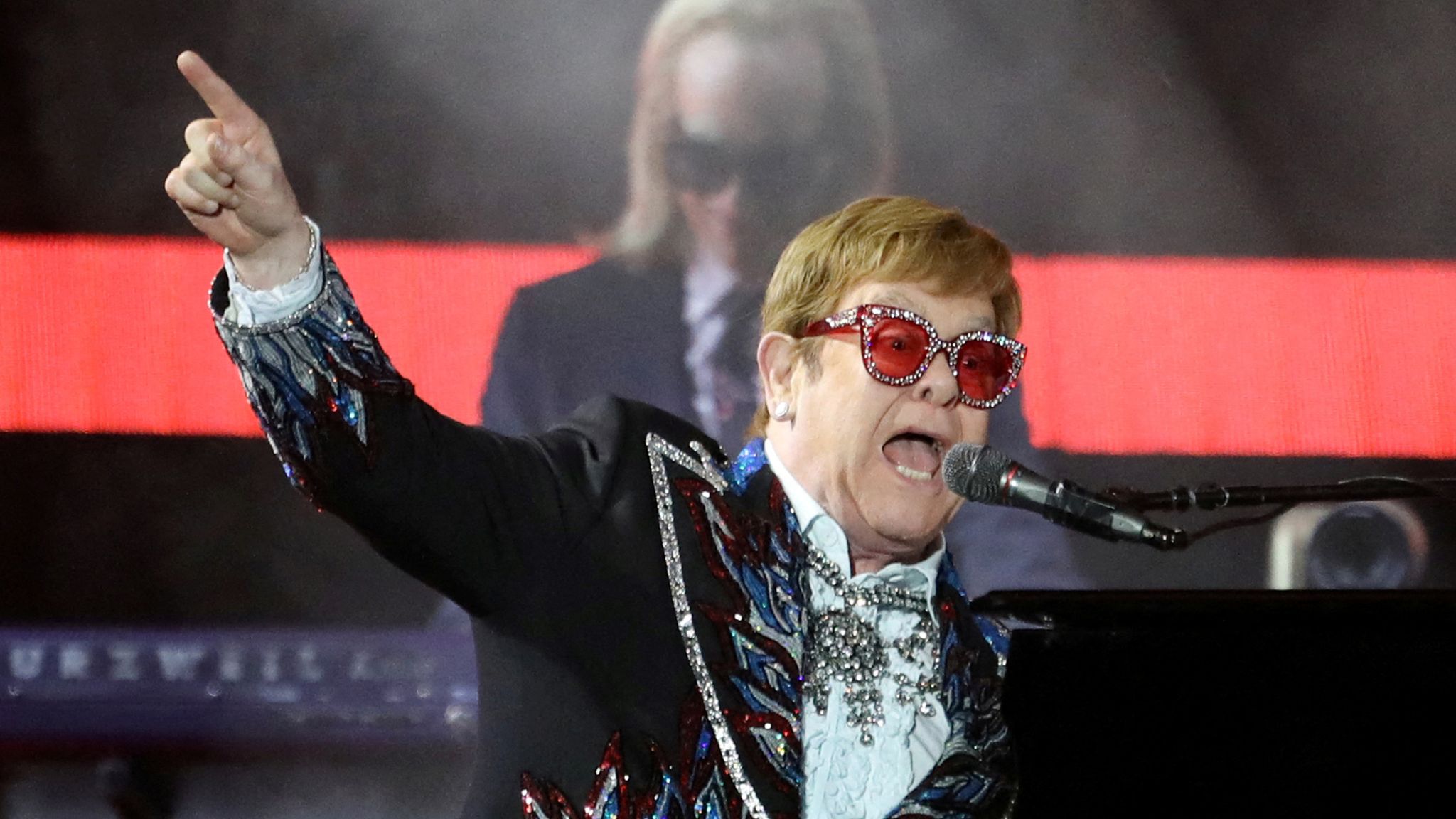 The Searchers: 70 Years Of Music Culminate In Glastonbury Farewell The Searchers: 70 Years Of Music Culminate In Glastonbury Farewell