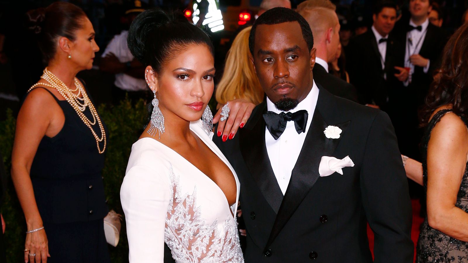 The Untold Story Of Diddy's Struggles: Perspectives From His Inner Circle The Untold Story Of Diddy's Struggles: Perspectives From His Inner Circle
