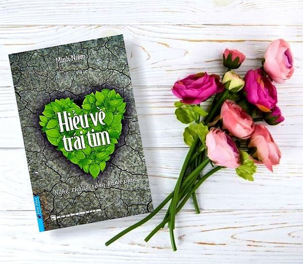 Tiến Linh: Đại Sứ Tình Nguyện Bình Dương - Câu Chuyện Về Trái Tim Nhân Ái