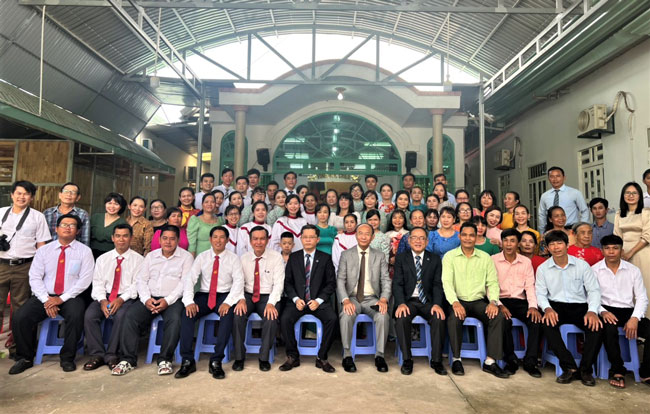 Tiến Linh -  Hành Trình Tình Nguyện Và Lòng Nhân Ái Tại Bình Dương