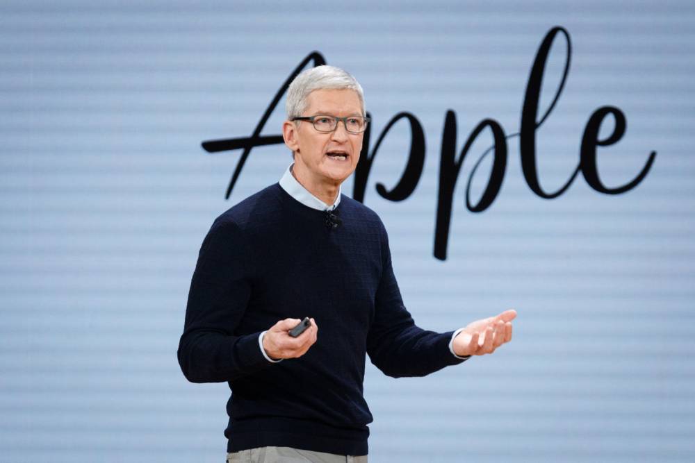 Tim Cook's Leadership At Apple Under Scrutiny: A Challenging 2023 Tim Cook's Leadership At Apple Under Scrutiny: A Challenging 2023