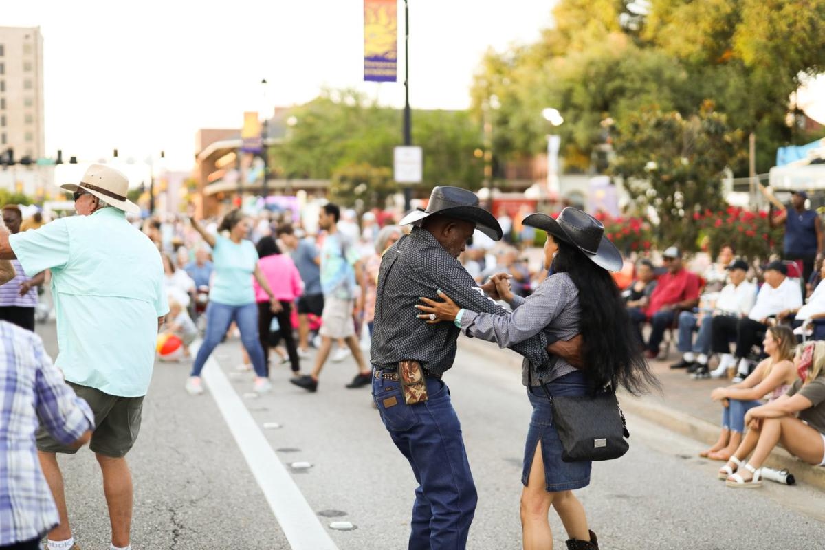 Top Live Music & Events In Lake Charles For Easter Weekend Top Live Music & Events In Lake Charles For Easter Weekend
