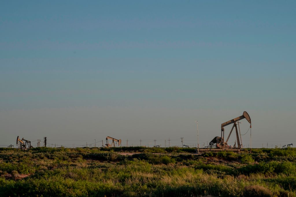 Trade War Drives China's Oil Imports Towards Canada Trade War Drives China's Oil Imports Towards Canada