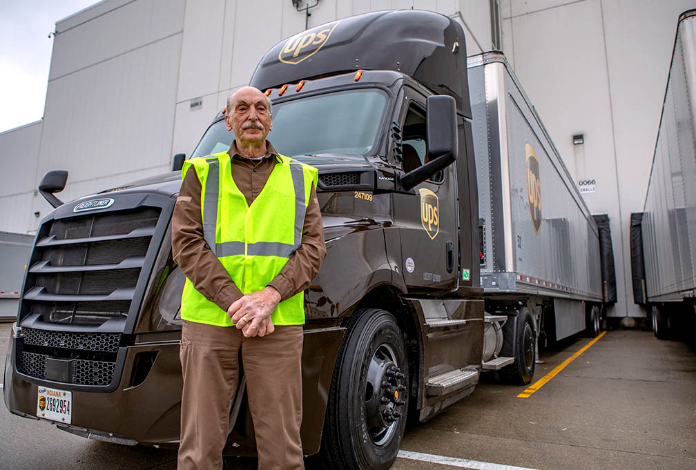 Trucking News: Big Rig ROCK Report 3.12 From 99.7 The Fox Trucking News: Big Rig ROCK Report 3.12 From 99.7 The Fox