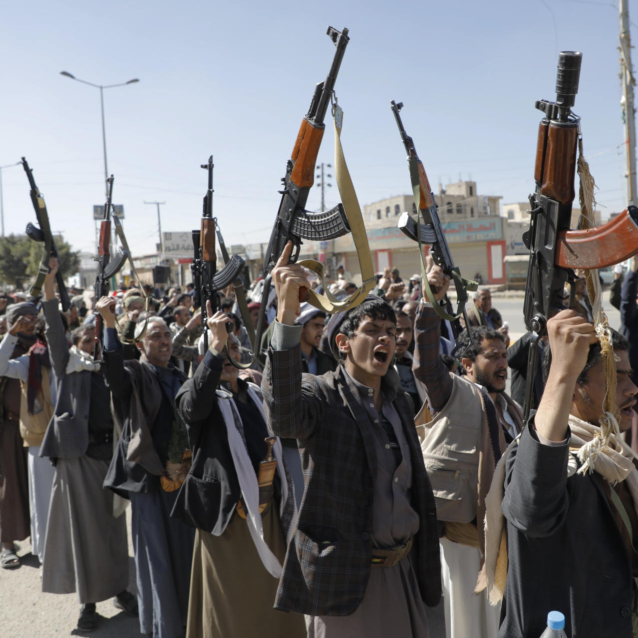 Trump's Houthi Truce: Shippers Remain Skeptical Trump's Houthi Truce: Shippers Remain Skeptical