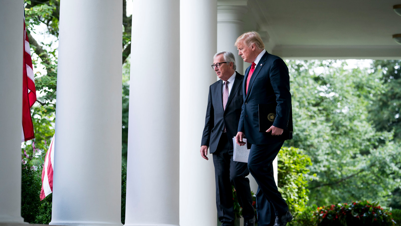 Trump's Tariff Delay Sends Euronext Amsterdam Stocks Soaring 8% Trump's Tariff Delay Sends Euronext Amsterdam Stocks Soaring 8%