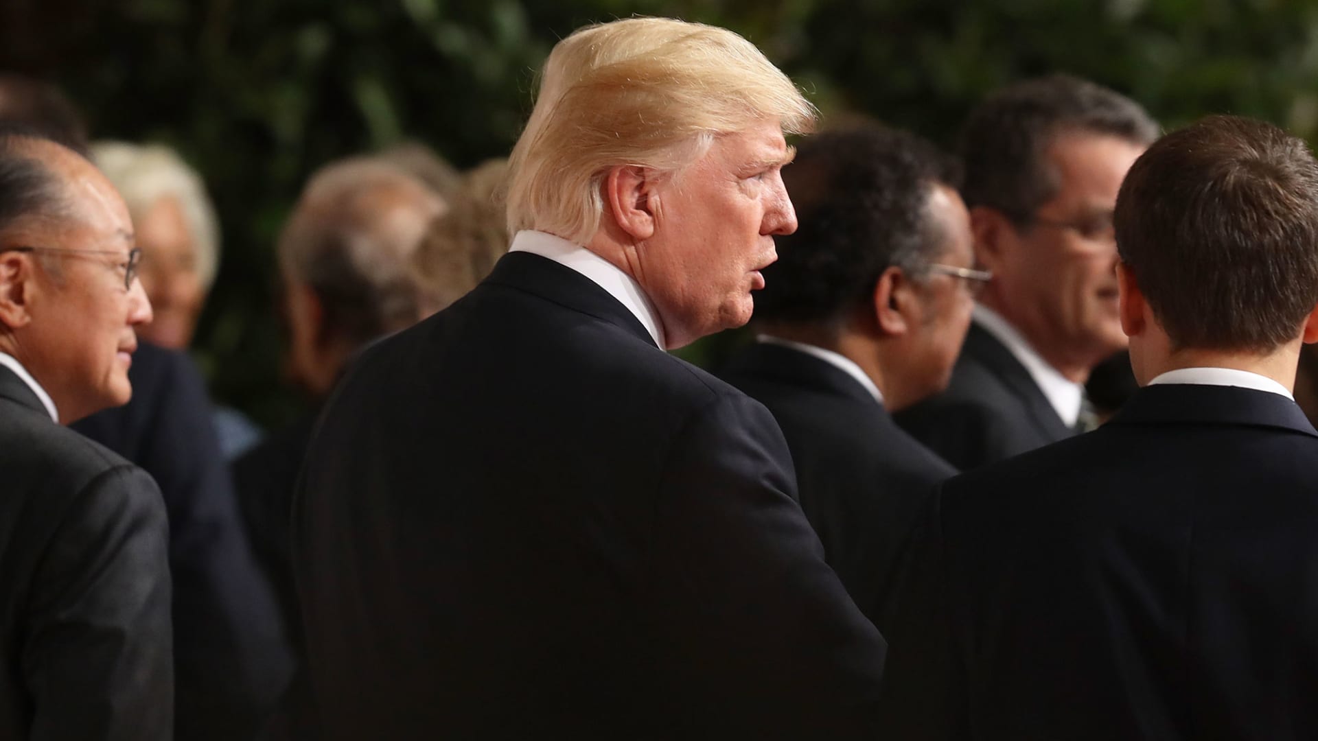 Trump's Trade War Threats Send Gold Prices Soaring Trump's Trade War Threats Send Gold Prices Soaring