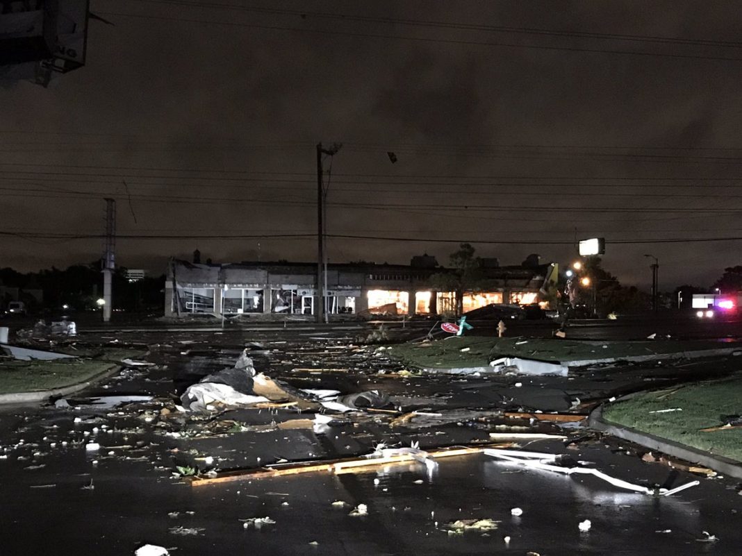 Tulsa Storm Damage Reporting: Crucial For NWS Tracking After Saturday's Severe Weather Tulsa Storm Damage Reporting: Crucial For NWS Tracking After Saturday's Severe Weather