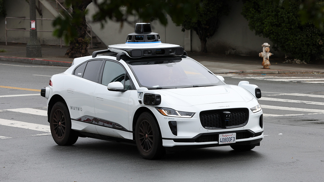 Uber And Waymo's Robotaxi Launch In Austin: A New Era Of Ridesharing Uber And Waymo's Robotaxi Launch In Austin: A New Era Of Ridesharing
