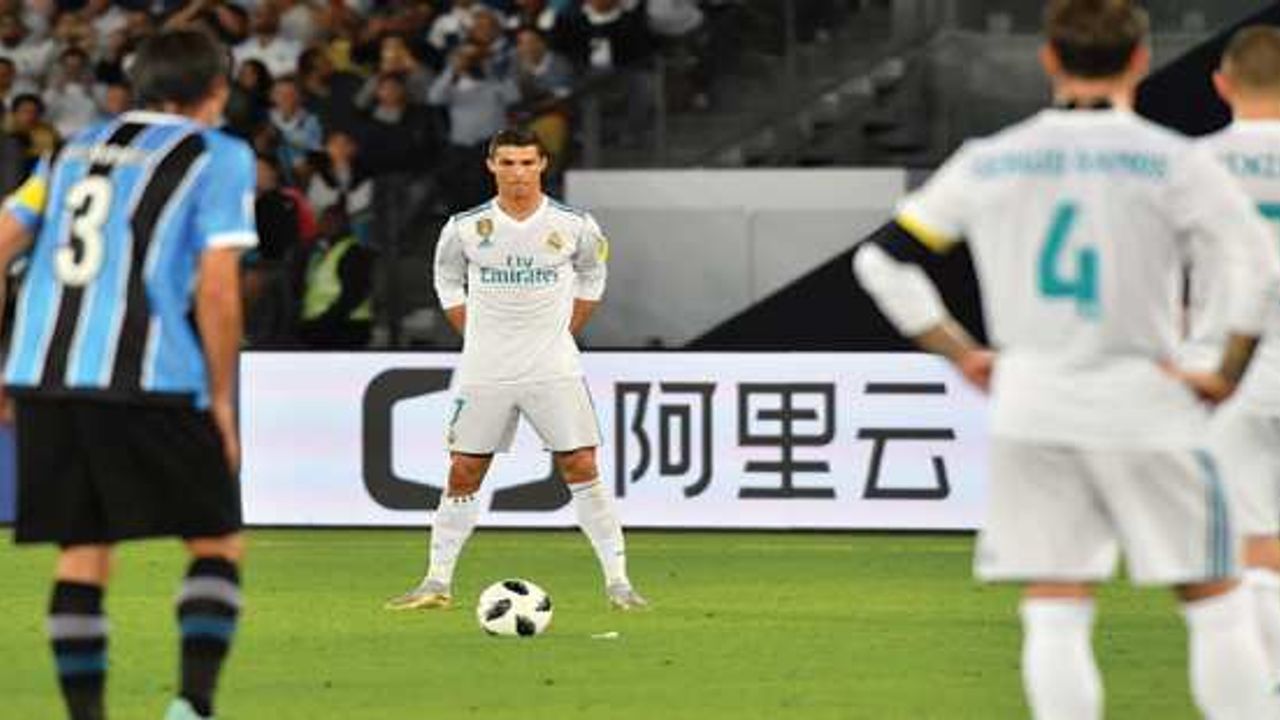 UEFA, Real Madrid'deki Mali Usulsüzlükleri Araştırıyor UEFA, Real Madrid'deki Mali Usulsüzlükleri Araştırıyor