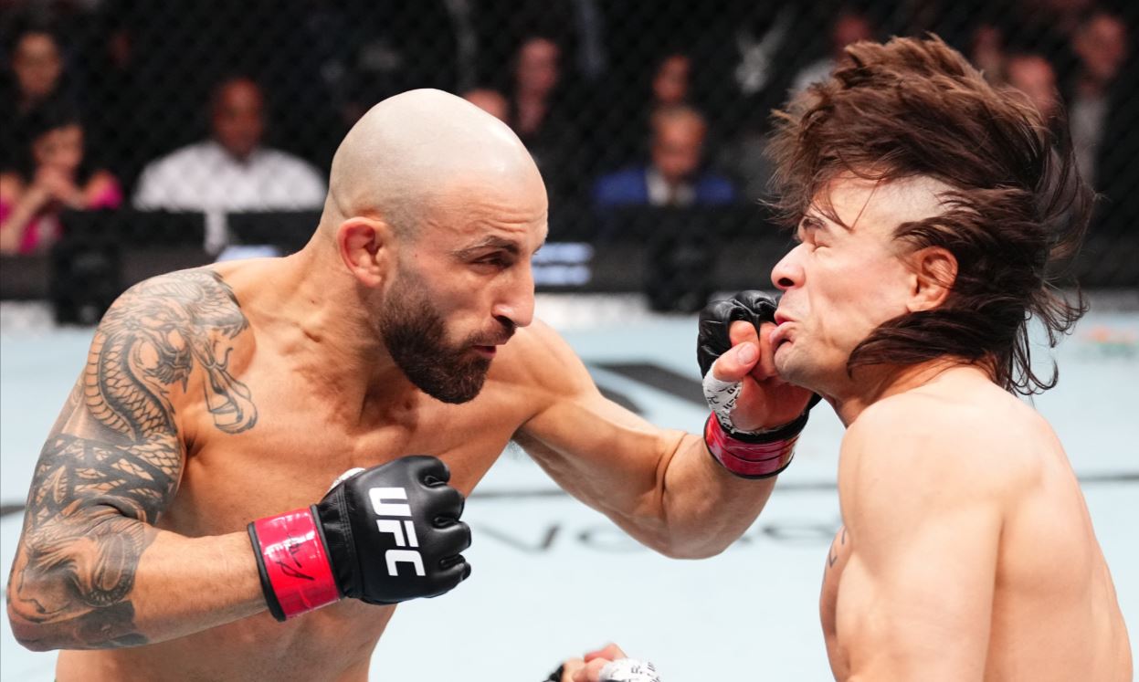 UFC 314: Complete Fight Card Results, Volkanovski Vs. Lopes Breakdown UFC 314: Complete Fight Card Results, Volkanovski Vs. Lopes Breakdown