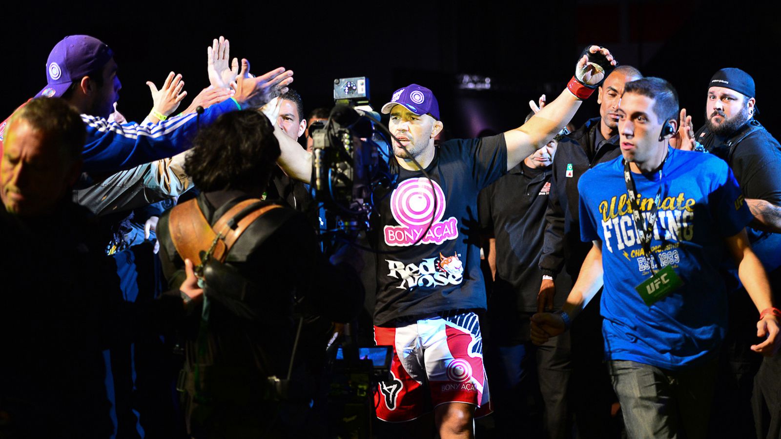 UFC Des Moines Fight Schedule And Start Time For Tonight's Event UFC Des Moines Fight Schedule And Start Time For Tonight's Event