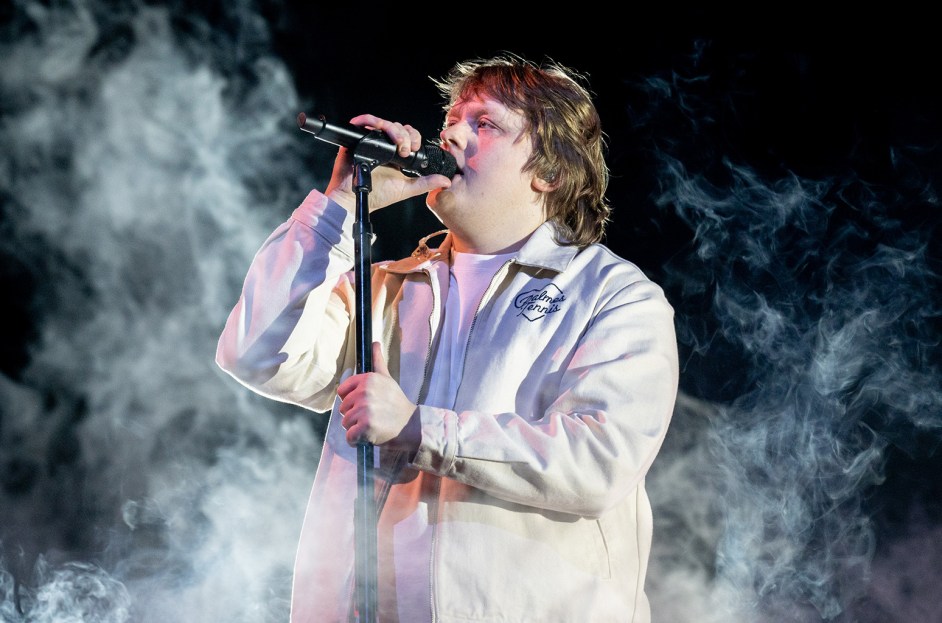 Unannounced Lewis Capaldi Gig At Tom Walker's Charity Concert Unannounced Lewis Capaldi Gig At Tom Walker's Charity Concert