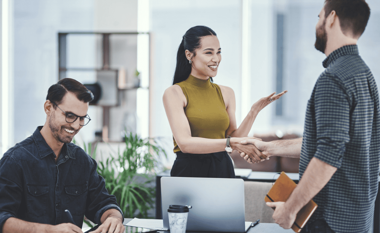 Understanding The Value Of Middle Management: Benefits For Companies And Their Staff Understanding The Value Of Middle Management: Benefits For Companies And Their Staff