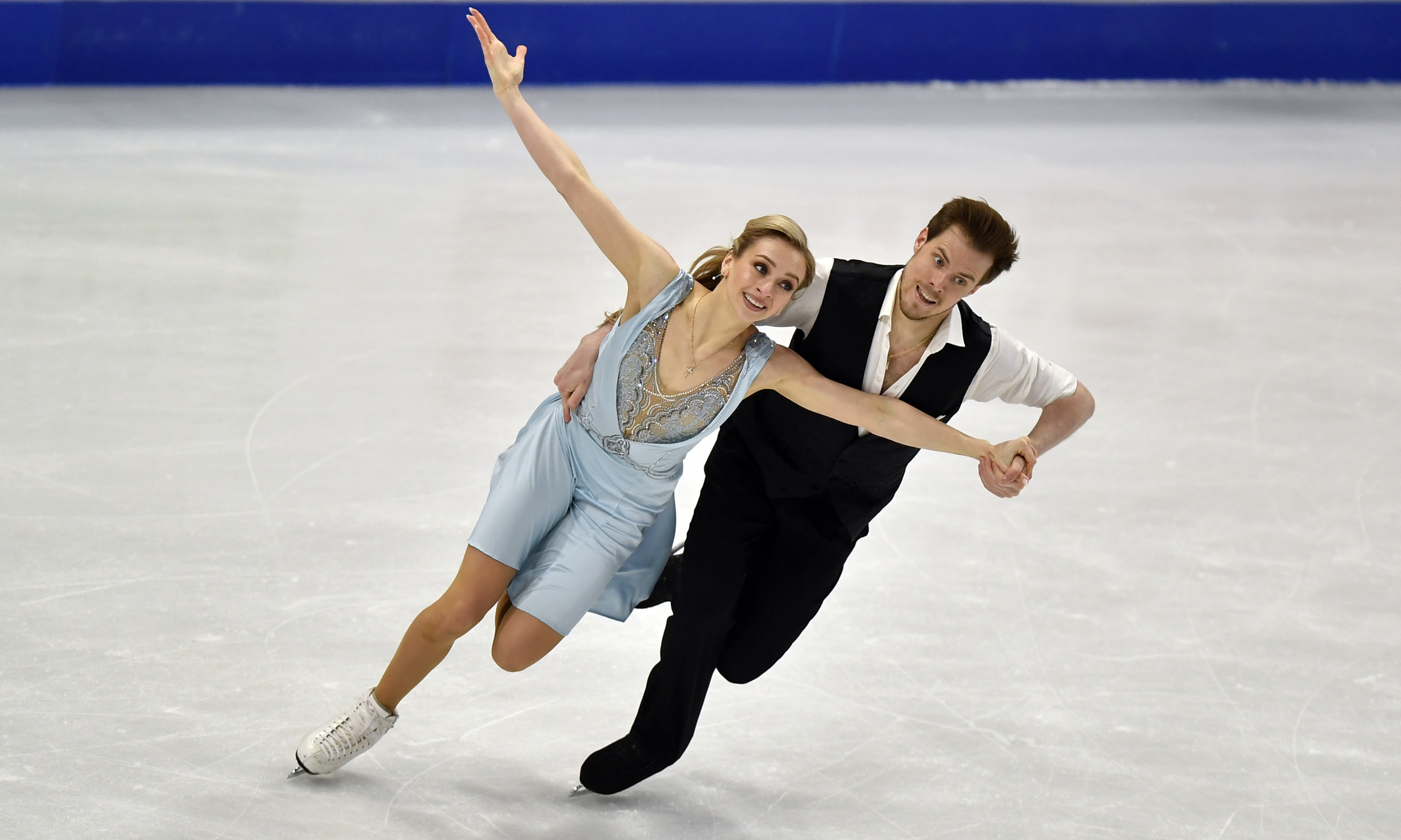 US Figure Skating: Chock And Bates In Top Position At World Championships US Figure Skating: Chock And Bates In Top Position At World Championships