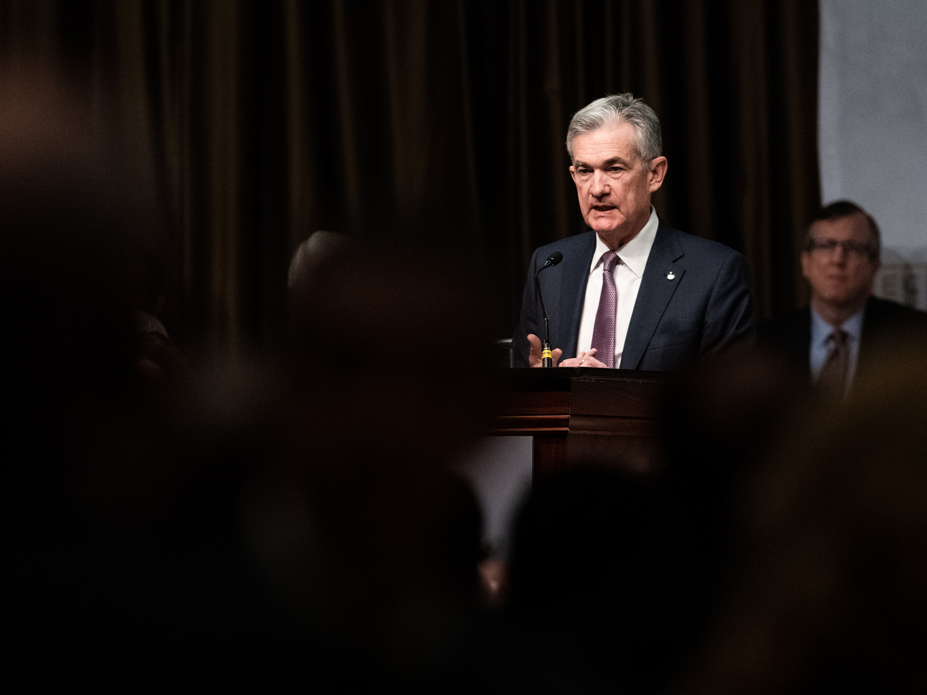 US Stock Futures Surge: Trump's Powell Remarks Boost Markets US Stock Futures Surge: Trump's Powell Remarks Boost Markets