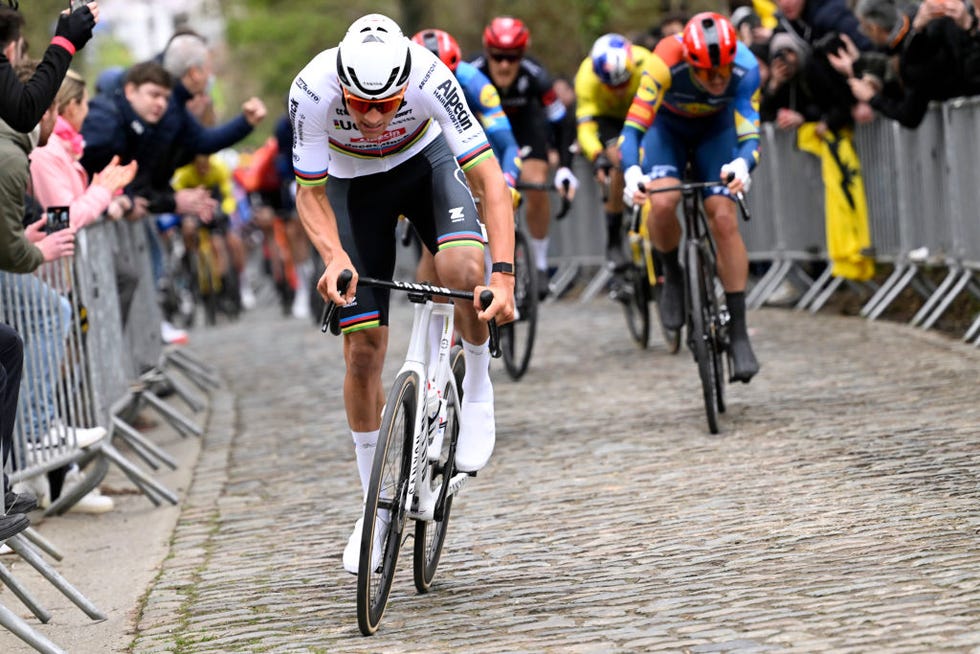 Van Der Poel E3 Saxo Classic Spitter Fined £300