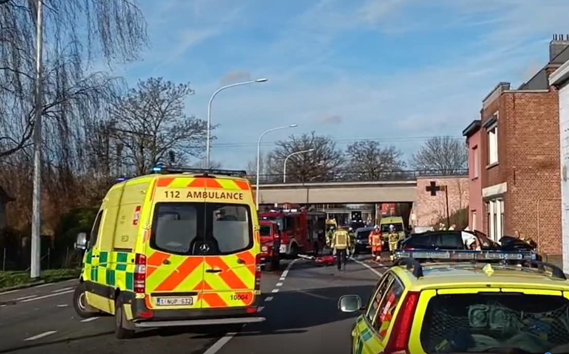 Verkeersongeval A67 Nabij Grashoek: Één Dode, Slachtoffer Afkomstig Uit Venlo Verkeersongeval A67 Nabij Grashoek: Één Dode, Slachtoffer Afkomstig Uit Venlo