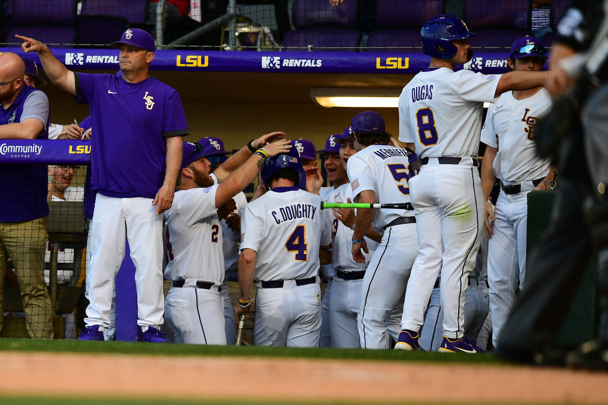 Vol Baseball's Late Surge Evens Series Against LSU Vol Baseball's Late Surge Evens Series Against LSU