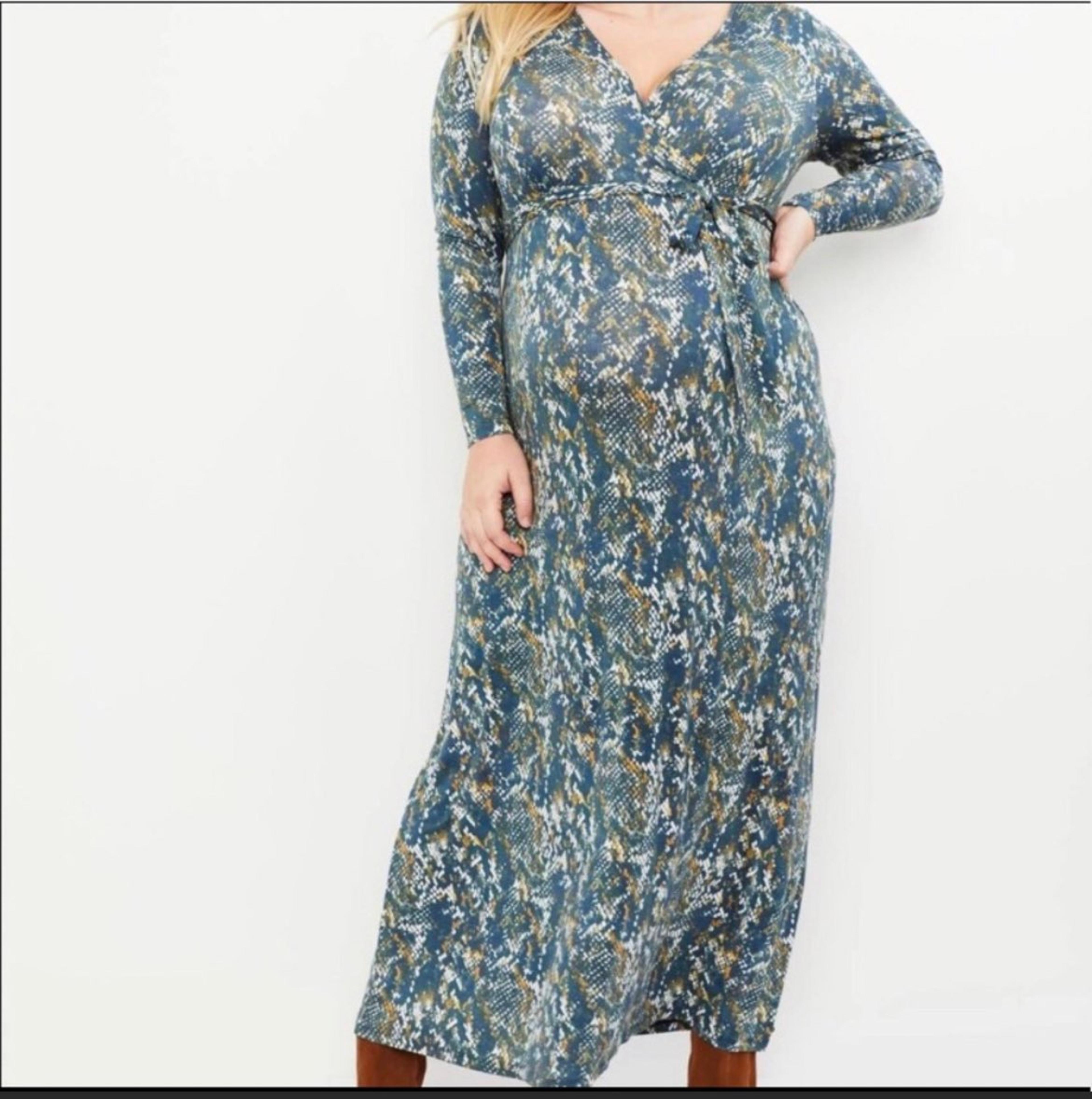 Walmart's Bestselling Jessica Simpson Kimono Cardigan: Get Yours For $29 Walmart's Bestselling Jessica Simpson Kimono Cardigan: Get Yours For $29