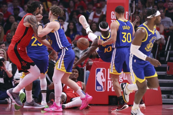 Warriors Loss: Jimmy Butler Suffers Pelvic Contusion, Future Games Uncertain Warriors Loss: Jimmy Butler Suffers Pelvic Contusion, Future Games Uncertain
