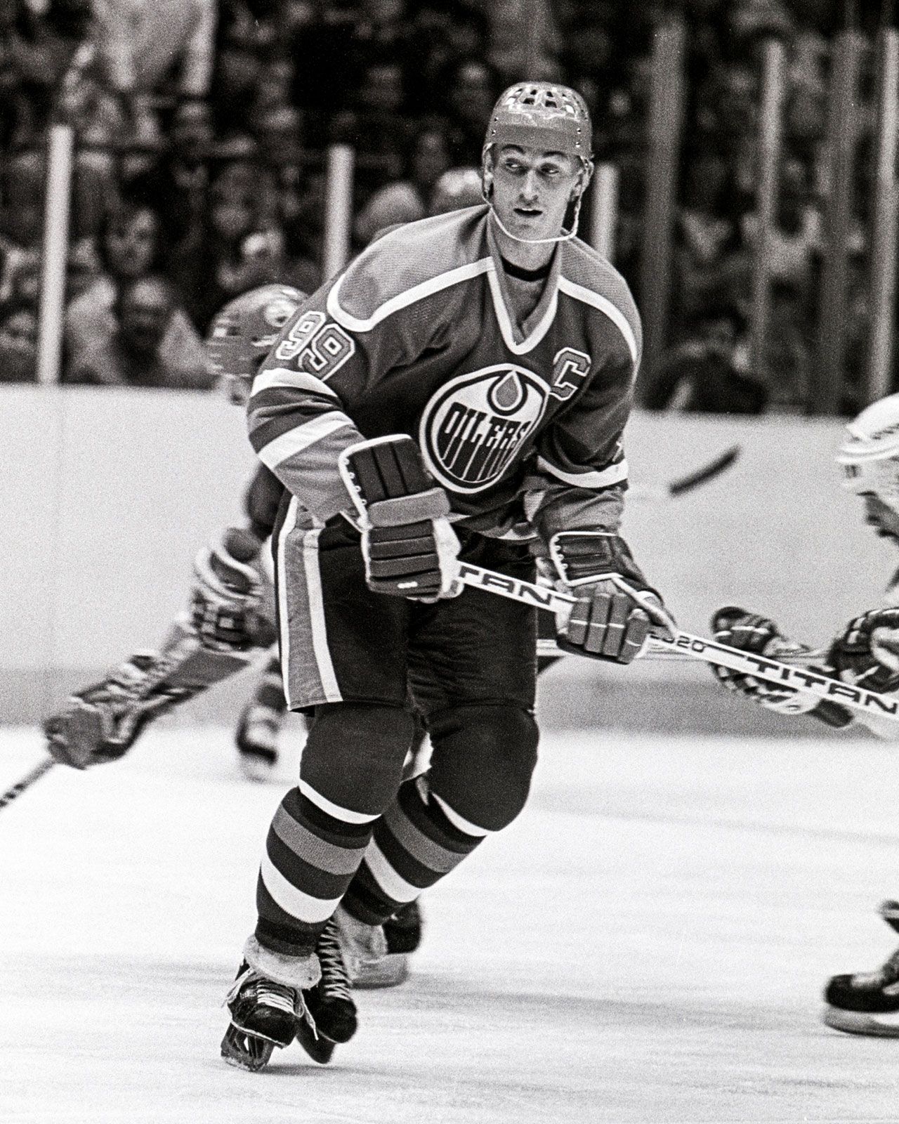 Wayne Gretzky Fast Facts: A Quick Look At The Great One's Life And Career Wayne Gretzky Fast Facts: A Quick Look At The Great One's Life And Career