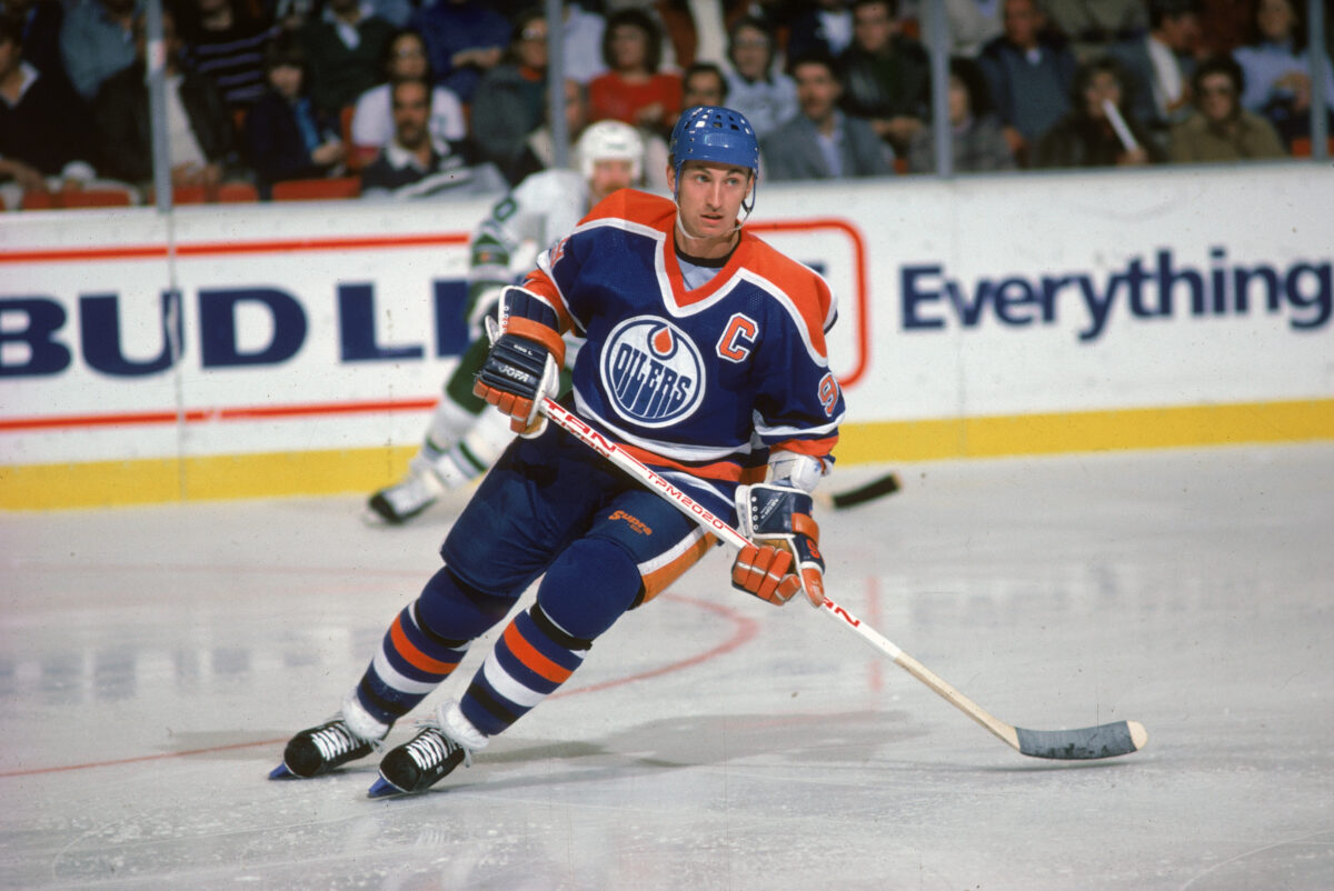 Wayne Gretzky Fast Facts: From Edmonton To Los Angeles And Beyond Wayne Gretzky Fast Facts: From Edmonton To Los Angeles And Beyond