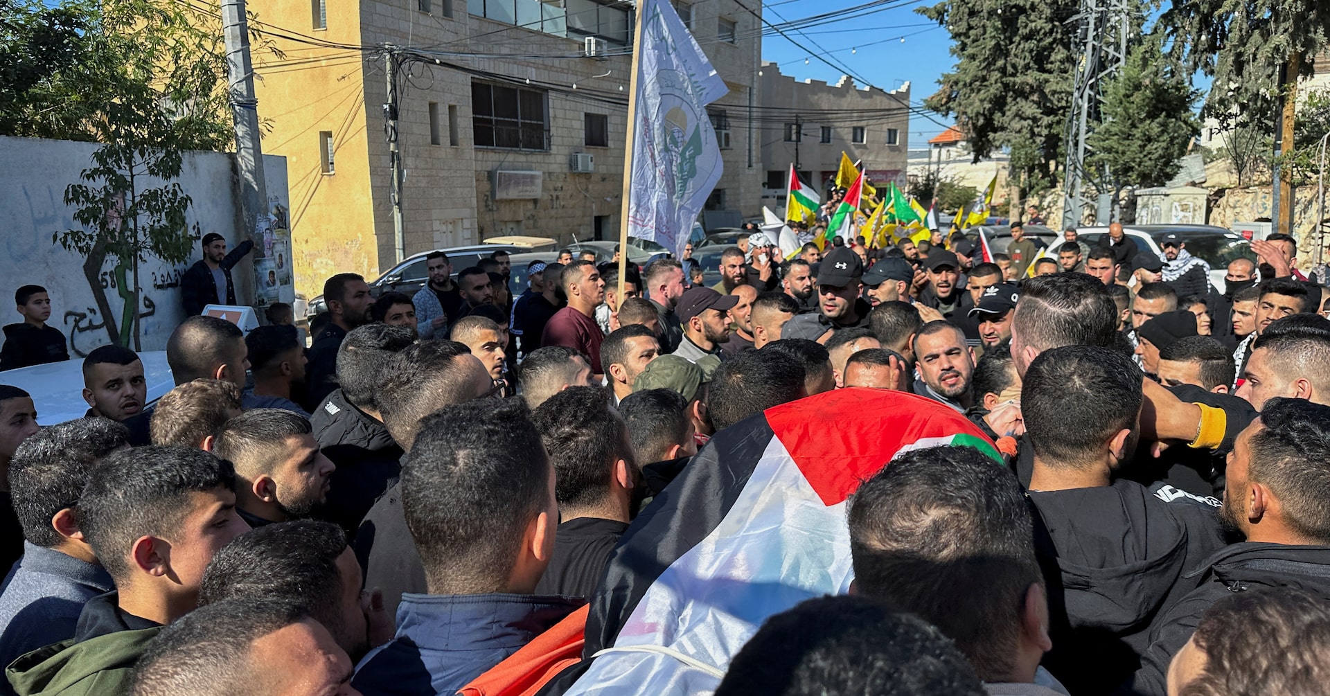 West Bank Raid Leads To Arrest Of Prominent Palestinian Journalist West Bank Raid Leads To Arrest Of Prominent Palestinian Journalist