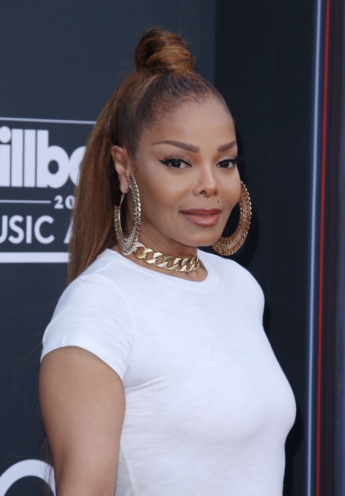 Win A Trip To Las Vegas To See Janet Jackson: A Bushman Giveaway Win A Trip To Las Vegas To See Janet Jackson: A Bushman Giveaway