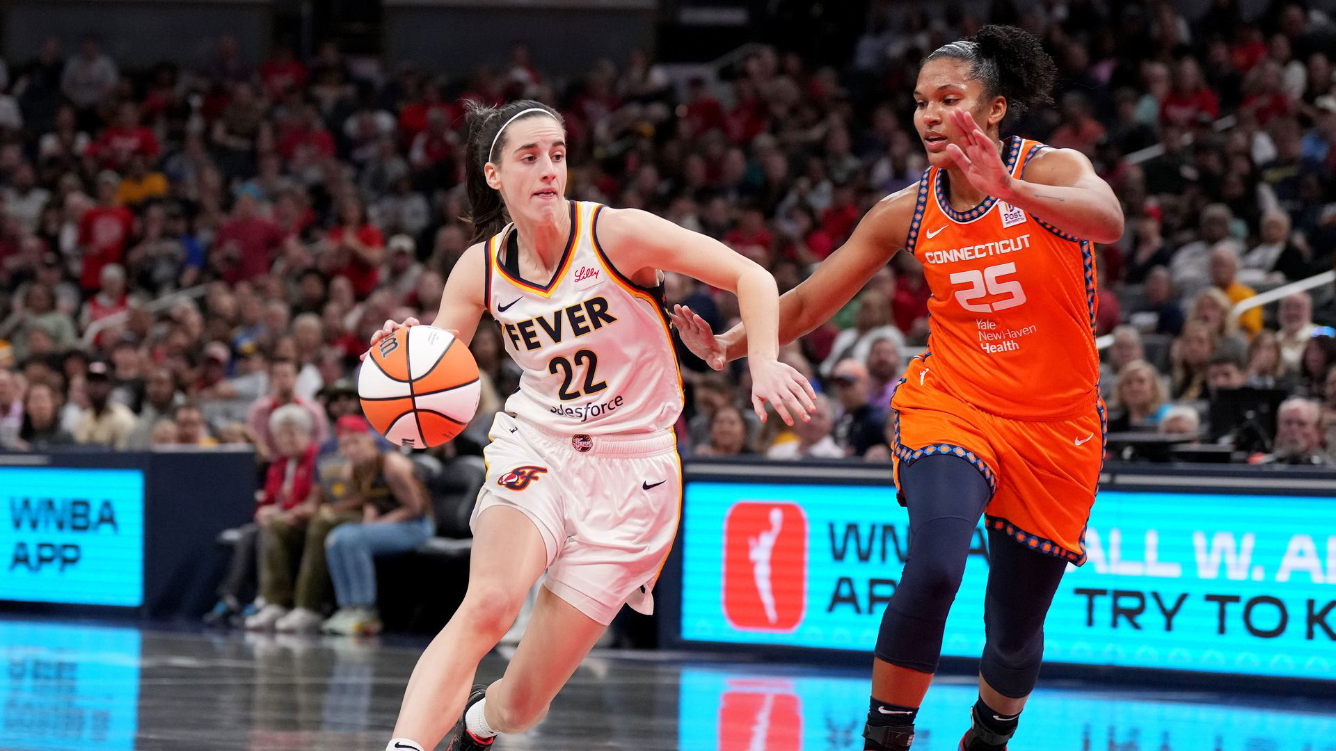 WNBA: Bueckers' 10-Point Performance In Debut Game WNBA: Bueckers' 10-Point Performance In Debut Game