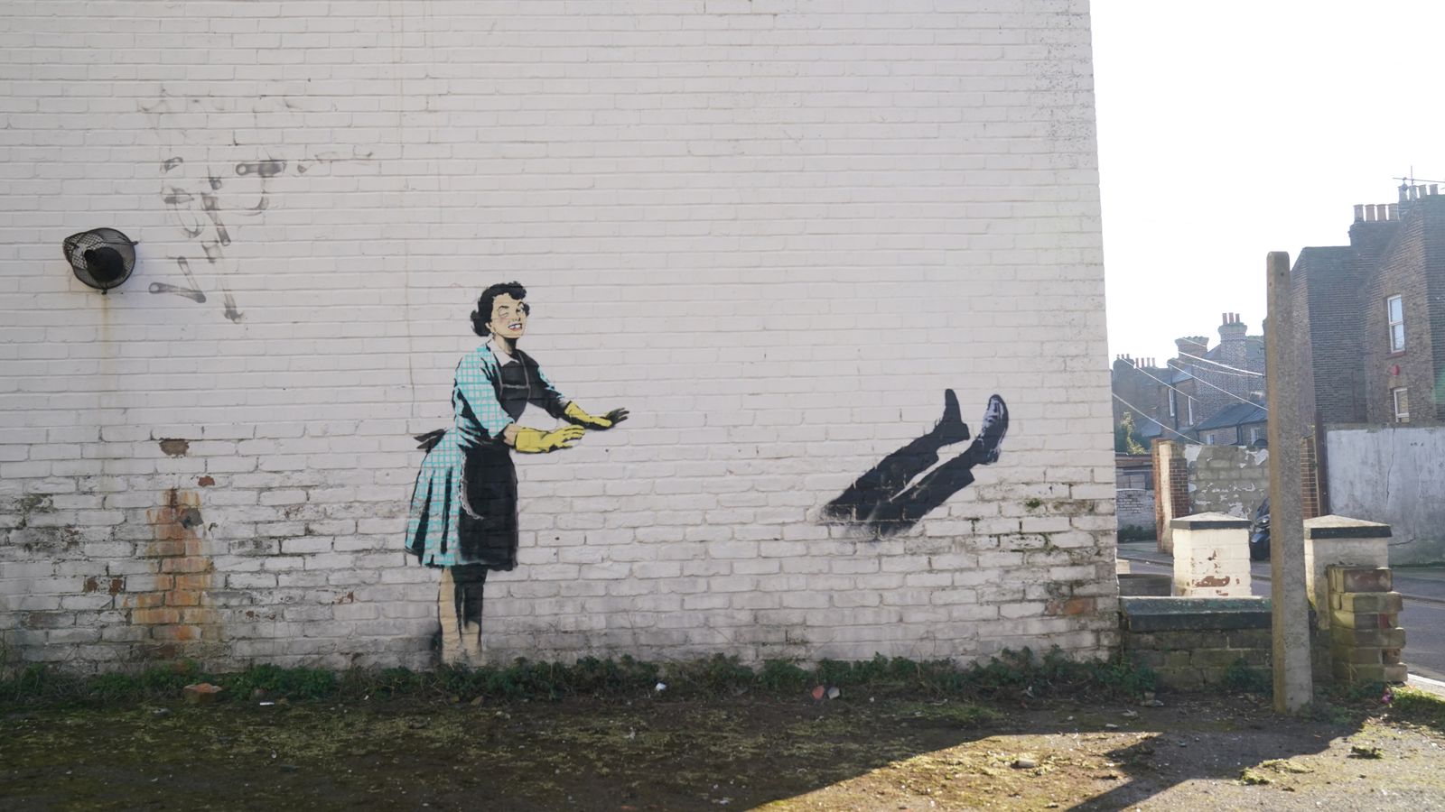 World News: Banksy Artwork Unveiled In Dubai For The First Time World News: Banksy Artwork Unveiled In Dubai For The First Time