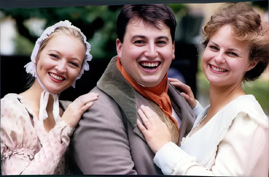 Wynne Evans Illness: Recent Health Update And Plans For A Return To The Stage Wynne Evans Illness: Recent Health Update And Plans For A Return To The Stage