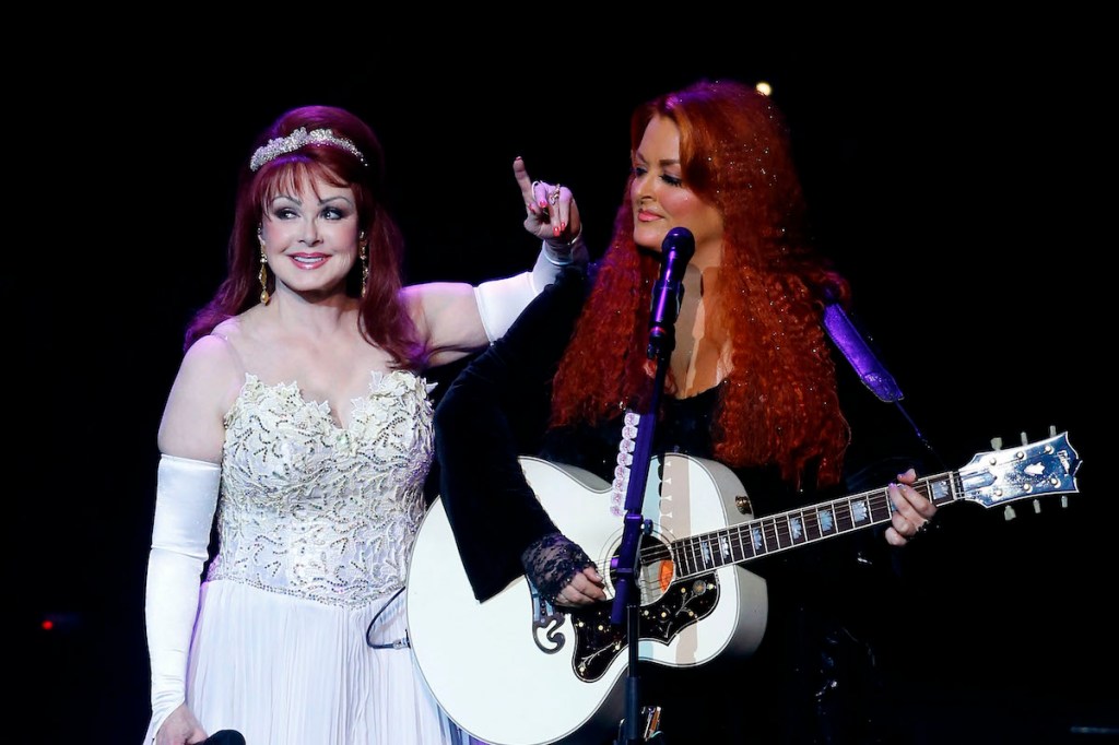 Wynonna And Ashley Judd Open Up About Family Life In Emotional Docuseries Wynonna And Ashley Judd Open Up About Family Life In Emotional Docuseries