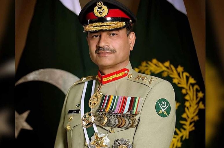وزیر اعظم اور آرمی چیف کے کشمیر بیان: جنگ اور مذاکرات کا تناظر وزیر اعظم اور آرمی چیف کے کشمیر بیان: جنگ اور مذاکرات کا تناظر