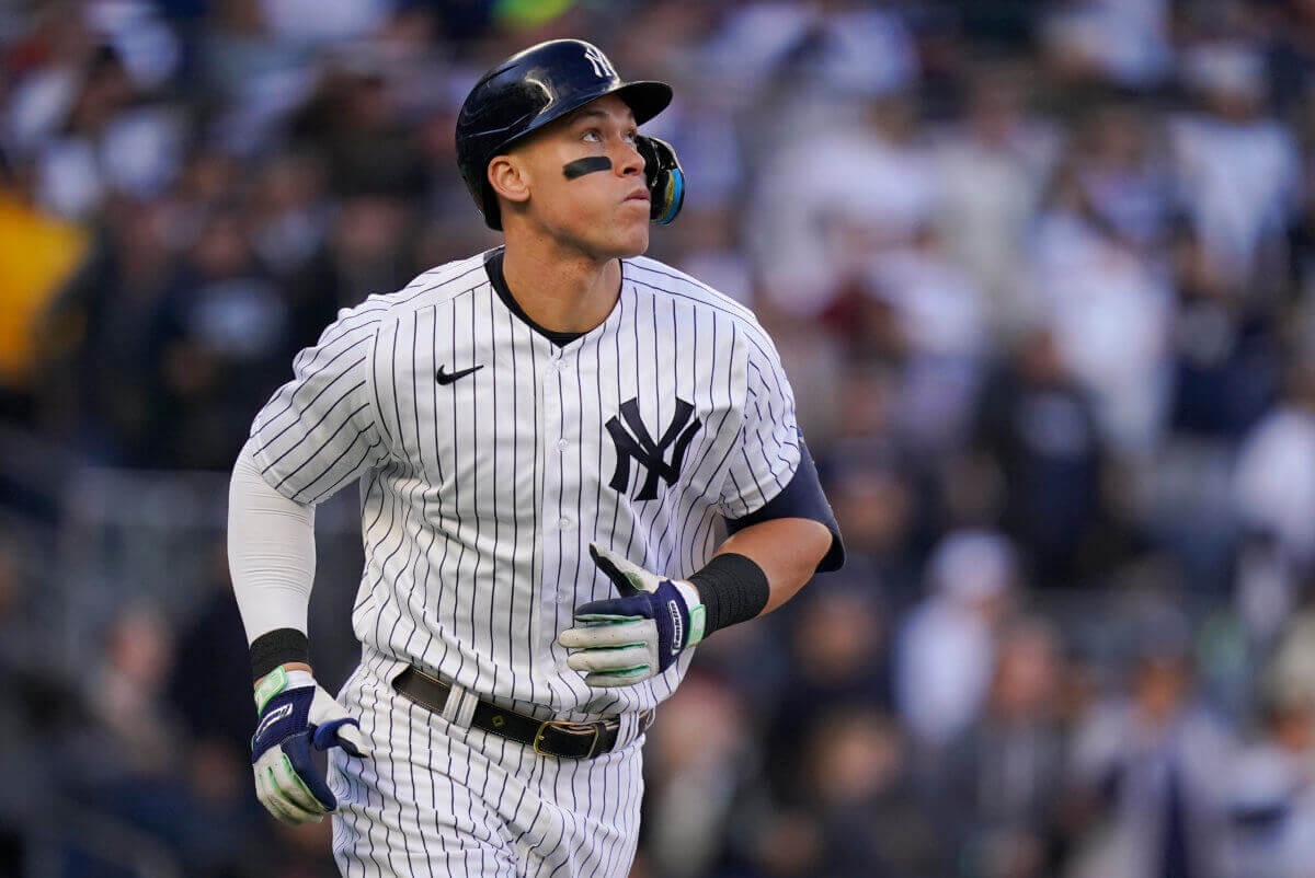 Yankees' Aaron Judge: Matching MLB Legends' Historic Season Starts Yankees' Aaron Judge: Matching MLB Legends' Historic Season Starts