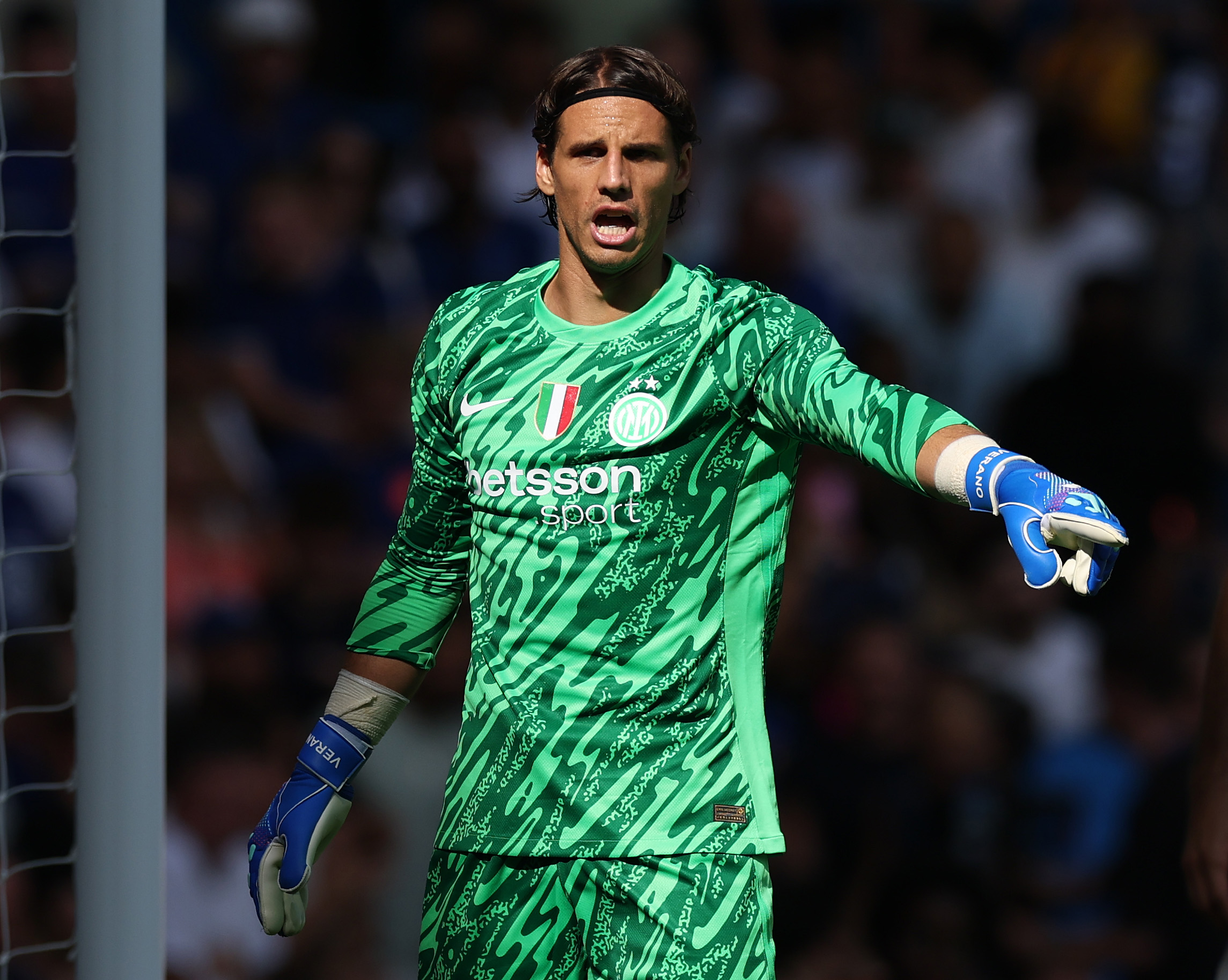 Yann Sommer Injury Blow For Inter: Thumb Problem Ahead Of Crucial Matches Yann Sommer Injury Blow For Inter: Thumb Problem Ahead Of Crucial Matches
